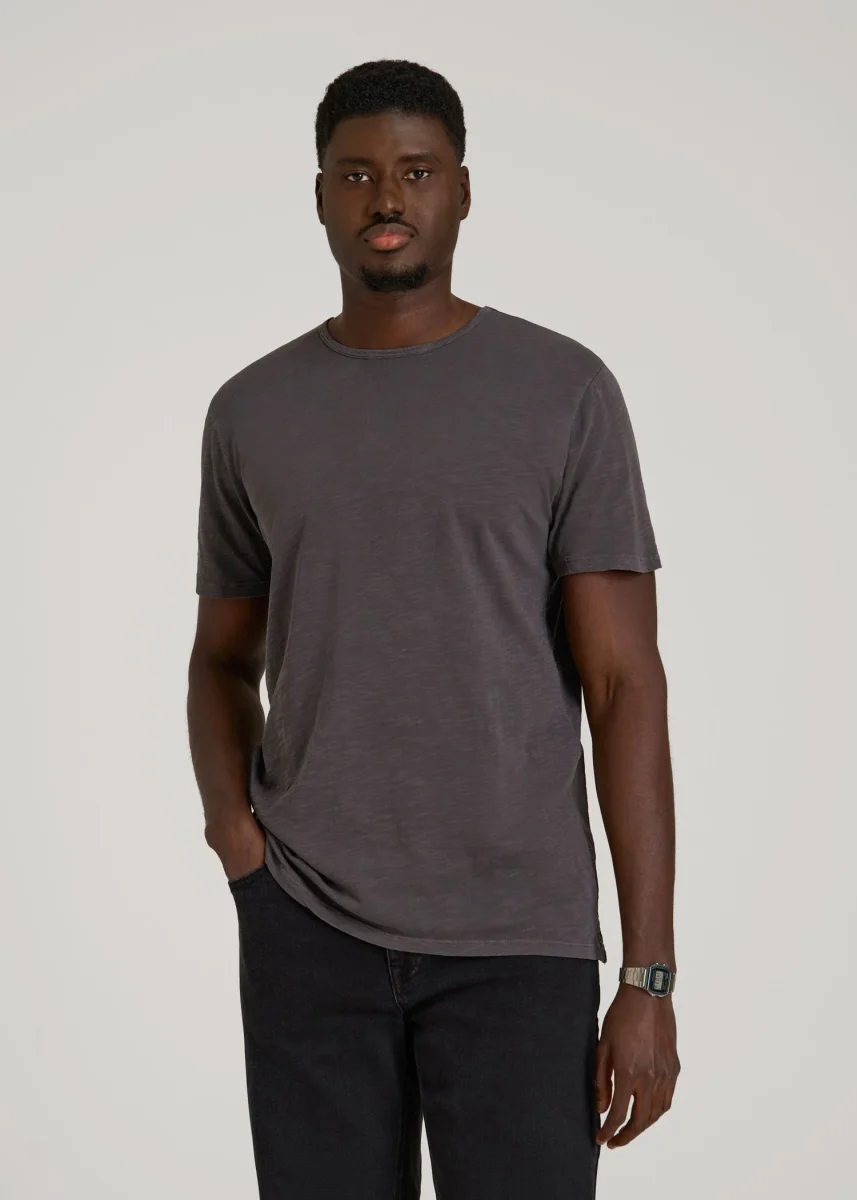 REGULAR-FIT Slub Tee for Tall Men in Charcoal - Image 2