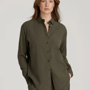 Relaxed Button-Up Single-Pocket Blouse for Tall Women in Forest Night